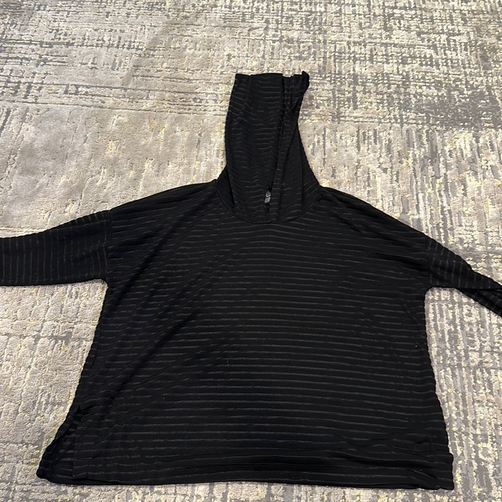 Great condition. Comfortable and stylish